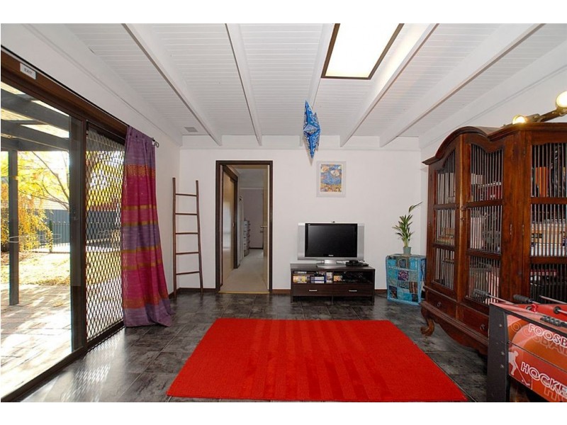 17 Wynnstay Road, Seaford VIC 3198