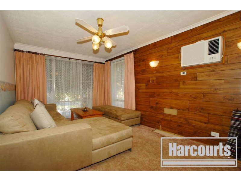 1 Spruce Court, Frankston North VIC 3200