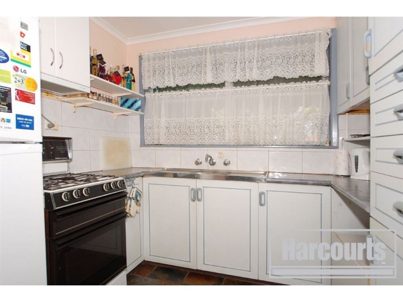 1 Spruce Court, Frankston North VIC 3200