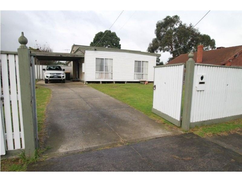 111 Rosslyn Avenue, Seaford VIC 3198