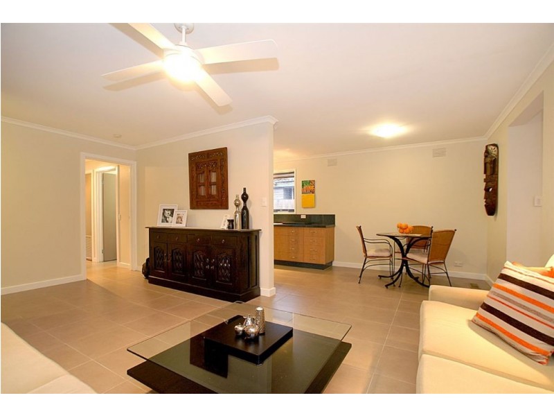 26 Molesworth Street, Seaford VIC 3198