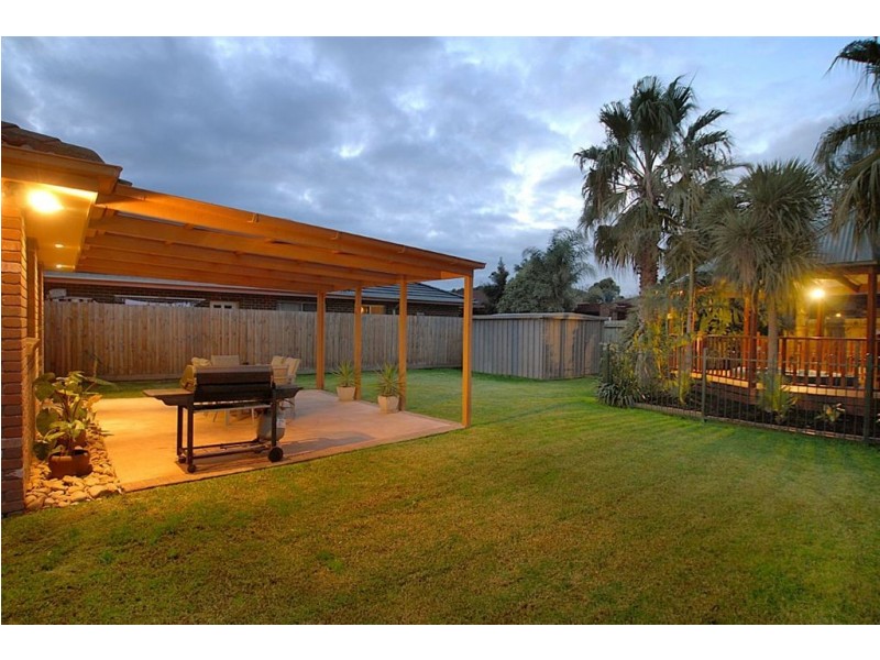 26 Molesworth Street, Seaford VIC 3198