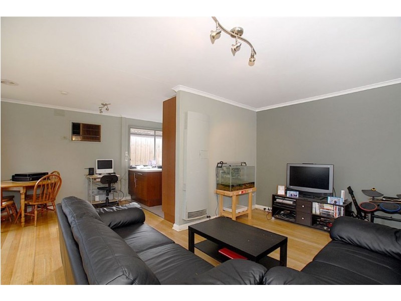 11 Hummerstone Road, Seaford VIC 3198