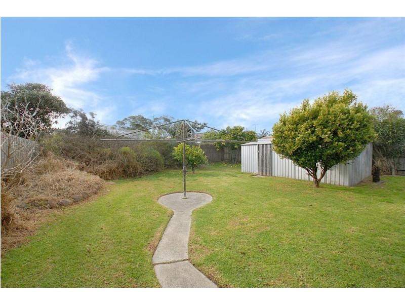 11 Hummerstone Road, Seaford VIC 3198