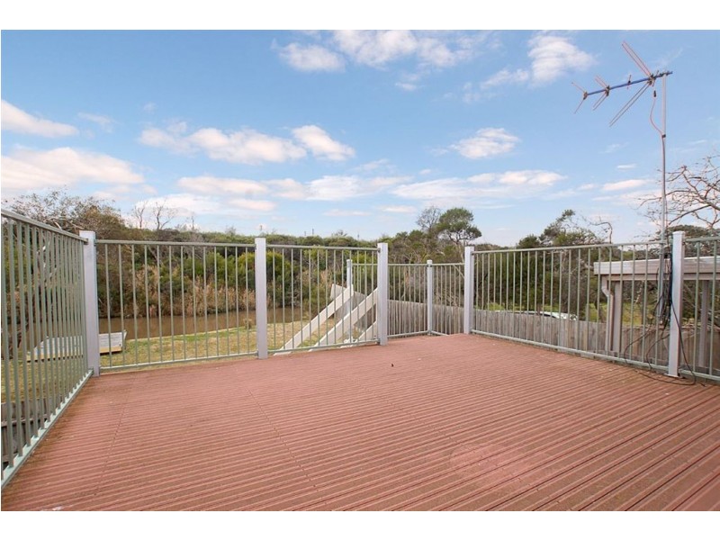 7/102 Nepean Highway, Seaford VIC 3198