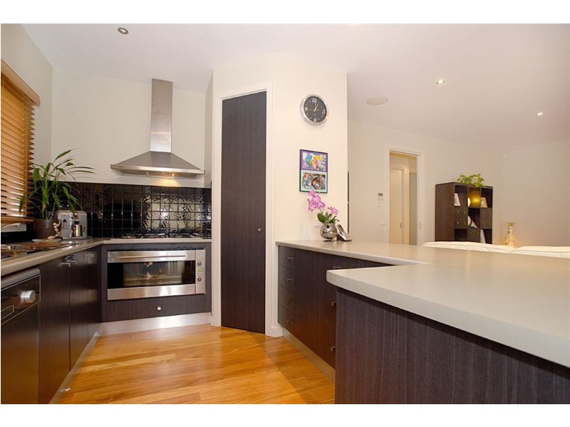 2/30 Newton Street, Seaford VIC 3198