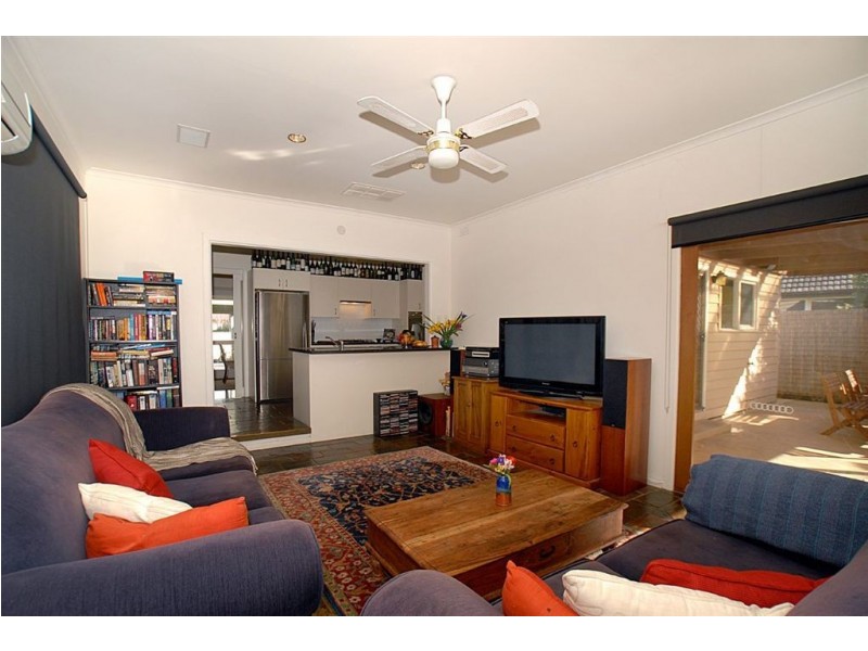 21 Scott Street, Seaford VIC 3198