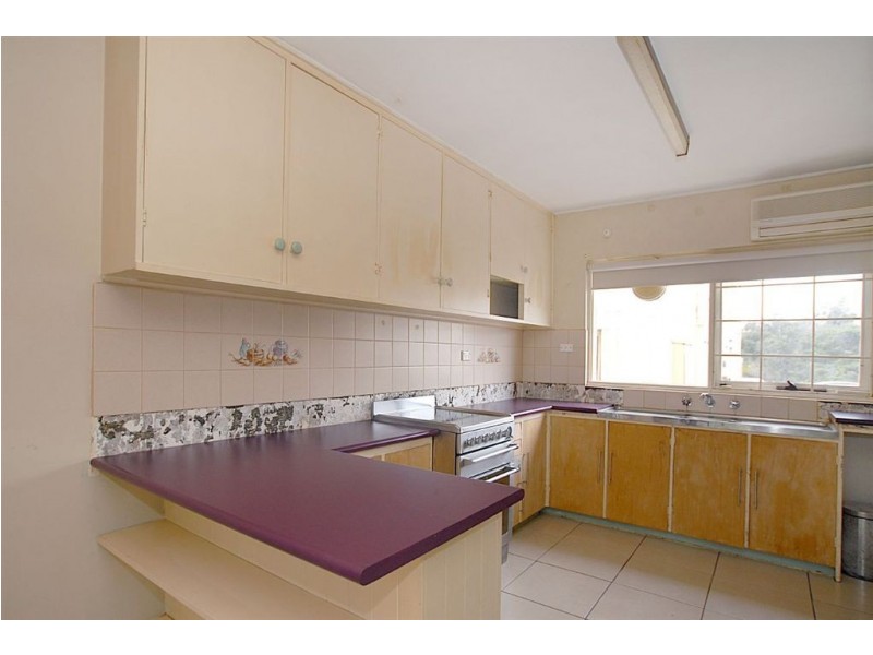 2/293-294 Nepean Highway, Seaford VIC 3198