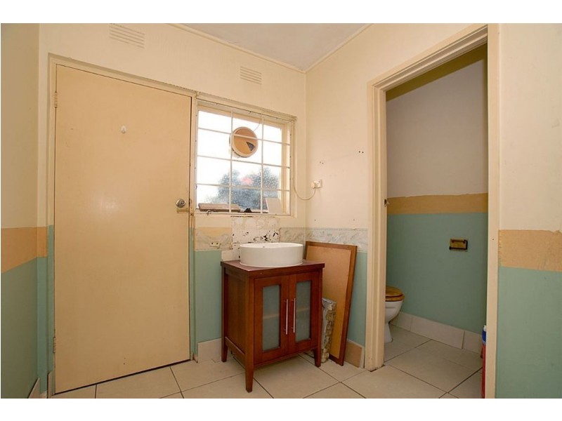 2/293-294 Nepean Highway, Seaford VIC 3198