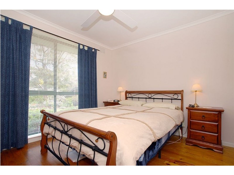 9 Ashworth Drive, Seaford VIC 3198