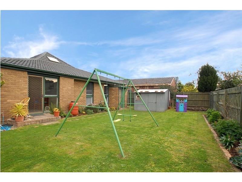 9 Ashworth Drive, Seaford VIC 3198