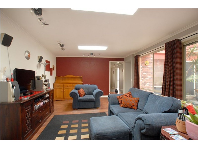 20 Mersey Crescent, Seaford VIC 3198