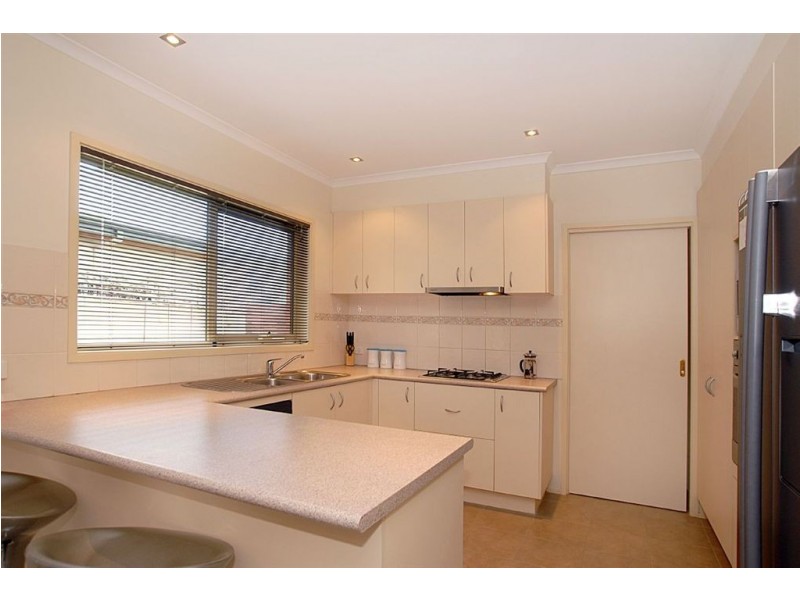 6/13 Brunel Road, Seaford VIC 3198