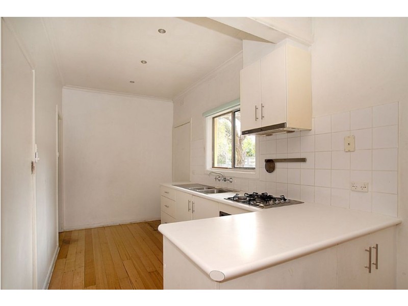 43 Barry Street, Seaford VIC 3198