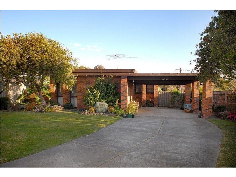 32 Centenary Street, Seaford VIC 3198