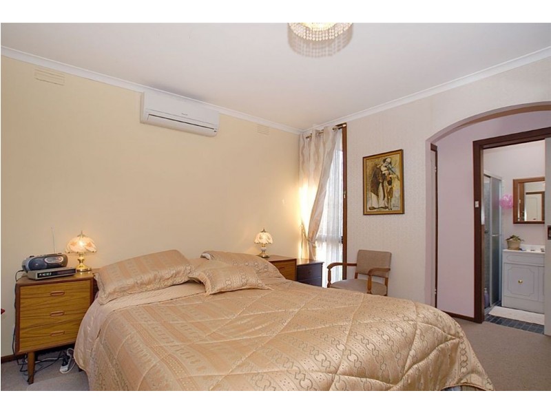 32 Centenary Street, Seaford VIC 3198