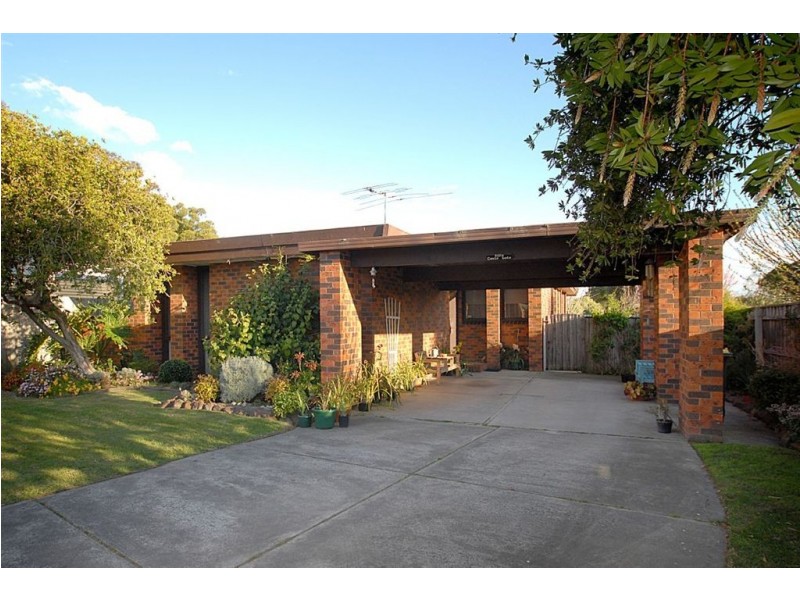 32 Centenary Street, Seaford VIC 3198