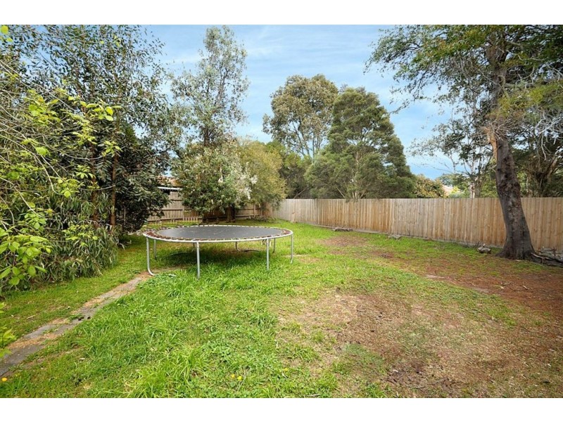 8 Ashworth Drive, Seaford VIC 3198
