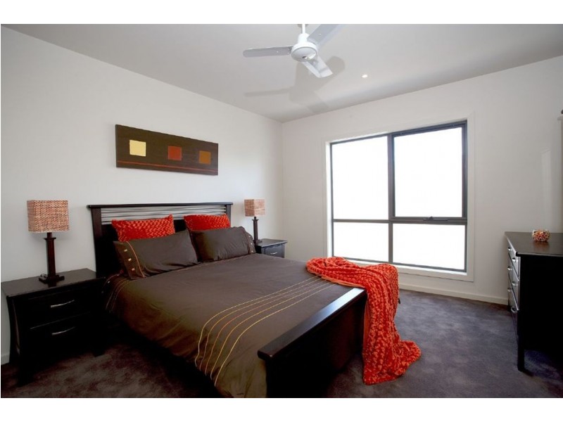 1/43 Nepean Highway, Seaford VIC 3198