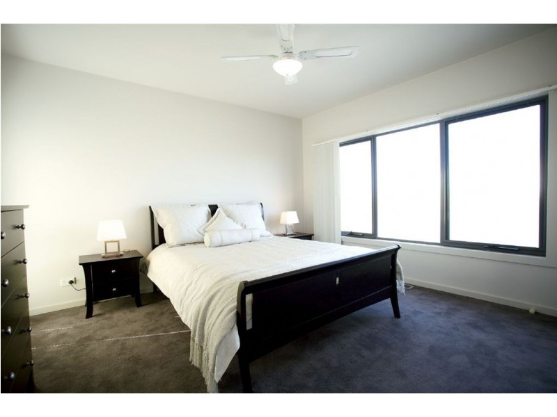 1/43 Nepean Highway, Seaford VIC 3198