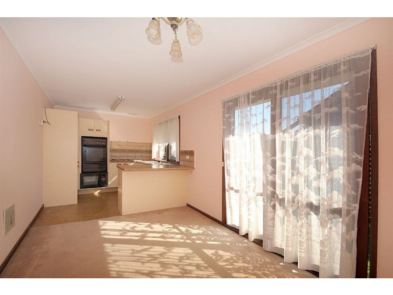 1/14 Burns Street, Frankston VIC 3199