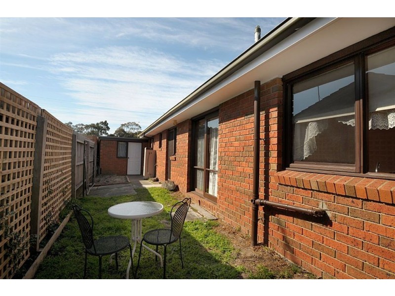 1/14 Burns Street, Frankston VIC 3199