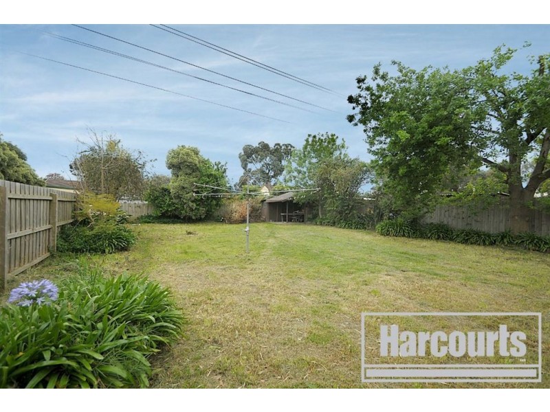 80 Silvertop Crescent, Frankston North VIC 3200