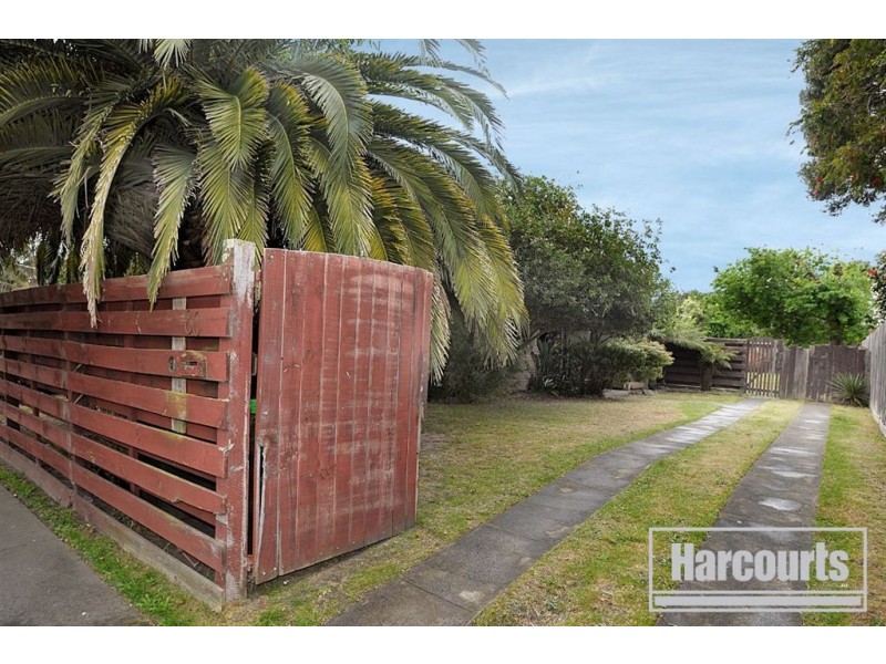 80 Silvertop Crescent, Frankston North VIC 3200
