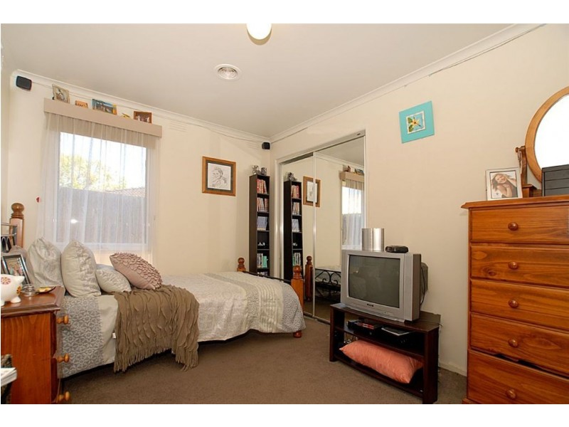 4 Lucas Crescent, Seaford VIC 3198