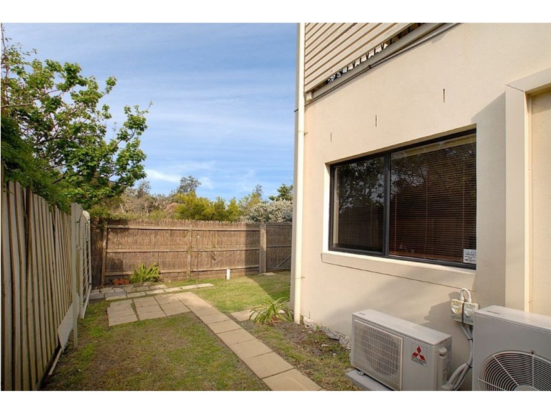 7/197 Nepean Highway, Seaford VIC 3198