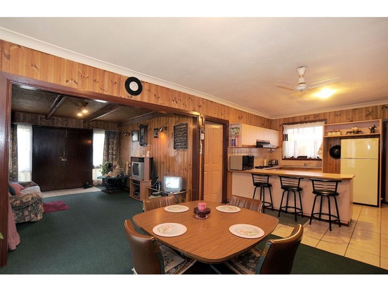 39 Bayside Grove, Seaford VIC 3198