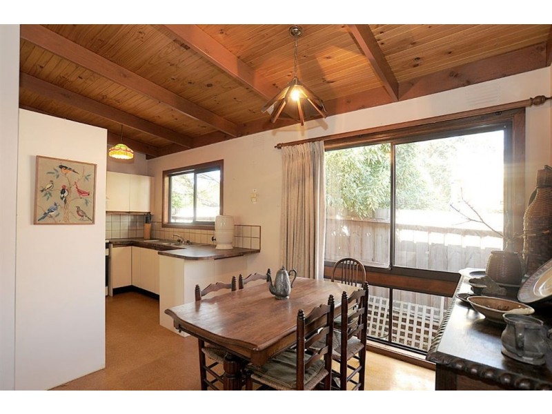 81 Kananook Avenue, Seaford VIC 3198