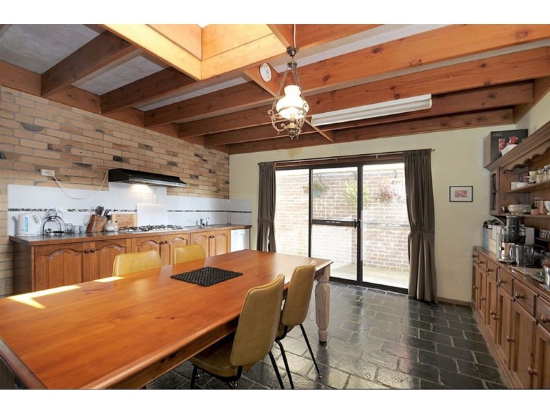 25 Heatherhill Road, Frankston VIC 3199