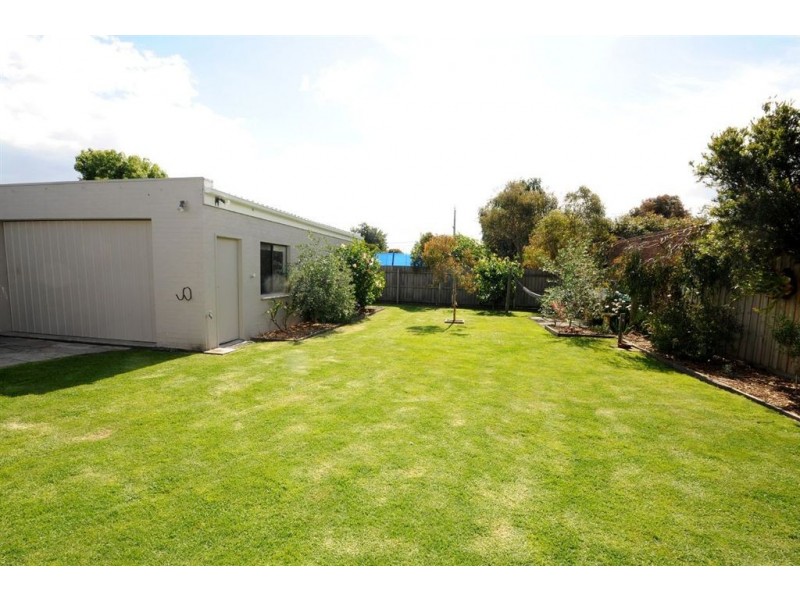 10 Seacrest Avenue, Seaford VIC 3198