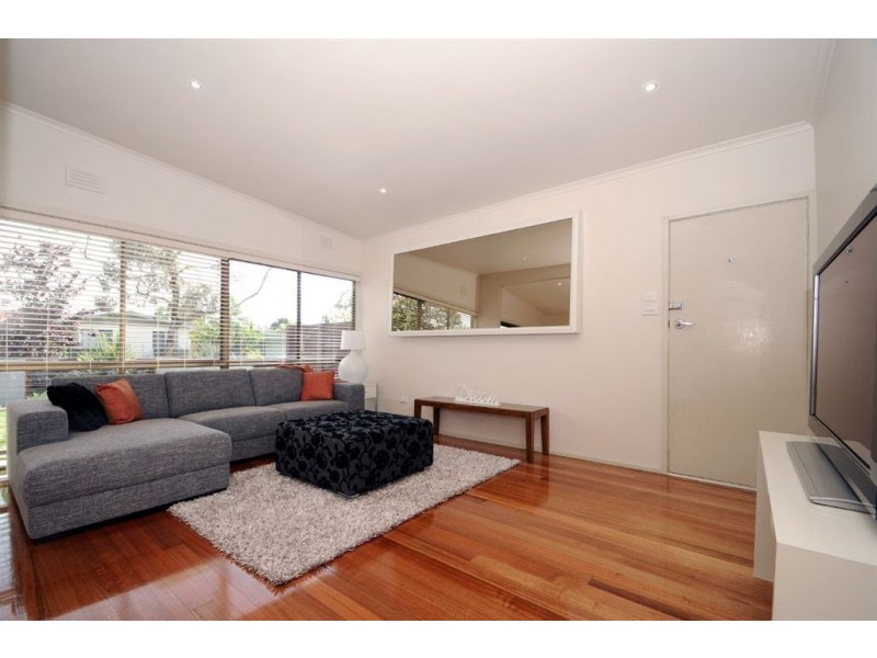 1/2 Wynnstay Road, Seaford VIC 3198