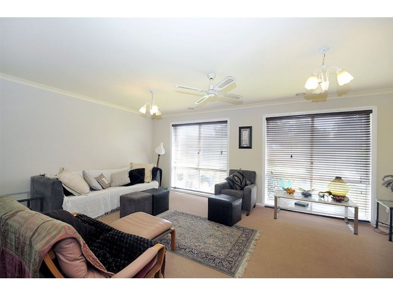 7 Cove Lane, Seaford VIC 3198