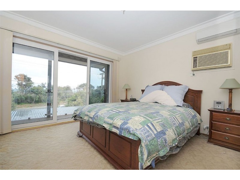 103-104 Nepean Highway, Seaford VIC 3198