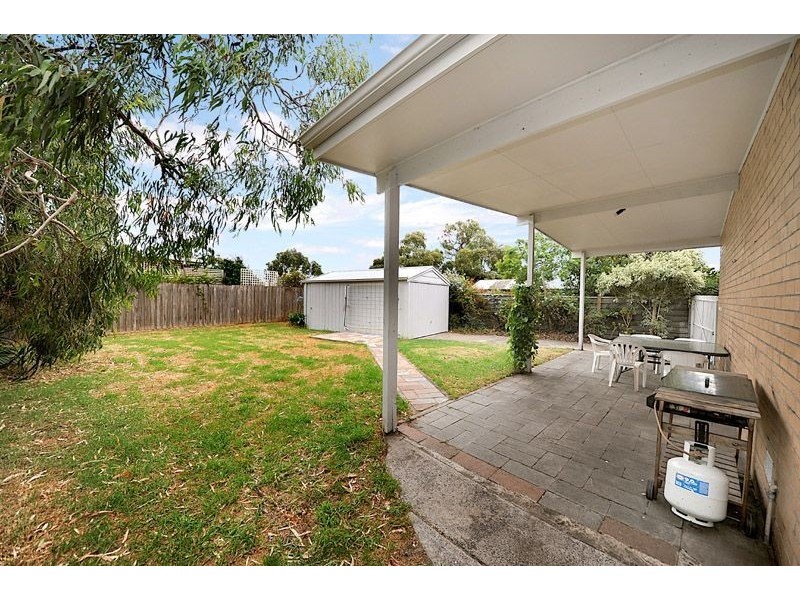 43 Ti-Tree Crescent, Seaford VIC 3198