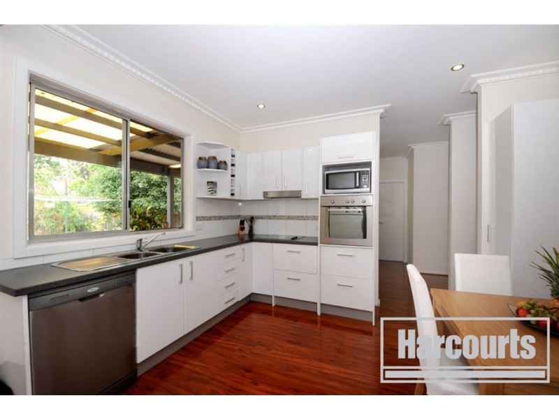 77 Wells Road, Seaford VIC 3198