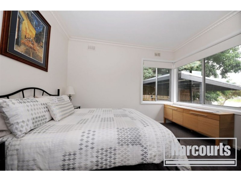 77 Wells Road, Seaford VIC 3198