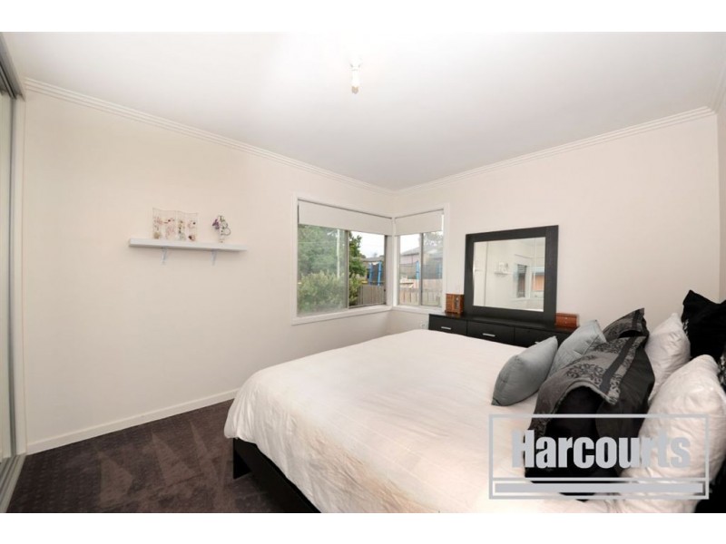 77 Wells Road, Seaford VIC 3198