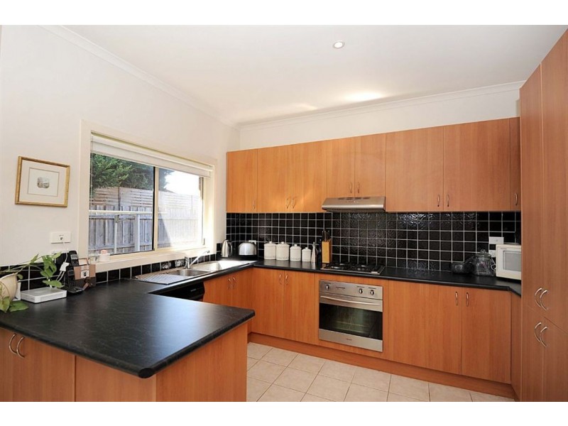 7/18 East Road, Seaford VIC 3198