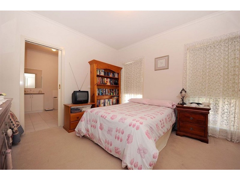 7/18 East Road, Seaford VIC 3198