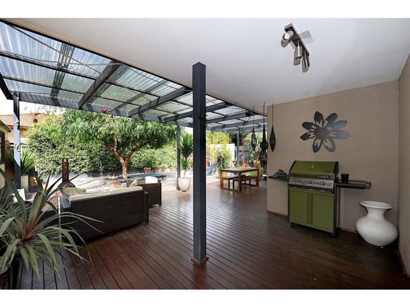 11 Jubilee Avenue, Seaford VIC 3198