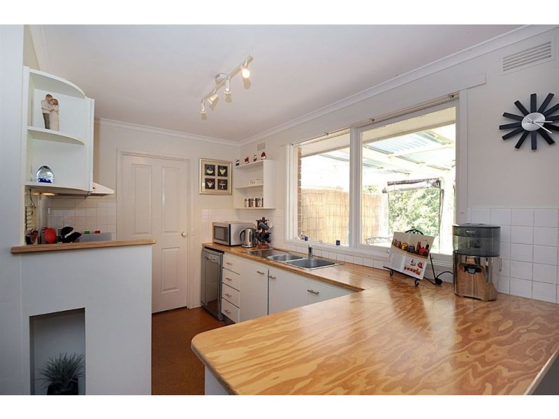 128 East Road, Seaford VIC 3198