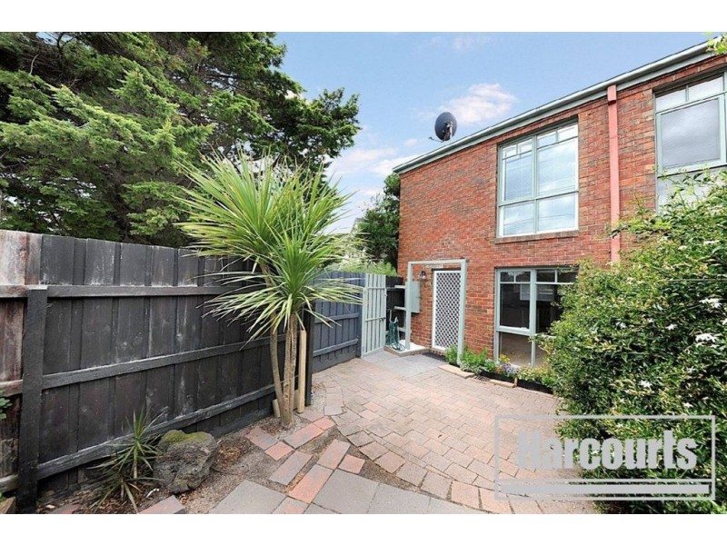 1/274 Nepean Hwy, Seaford VIC 3198