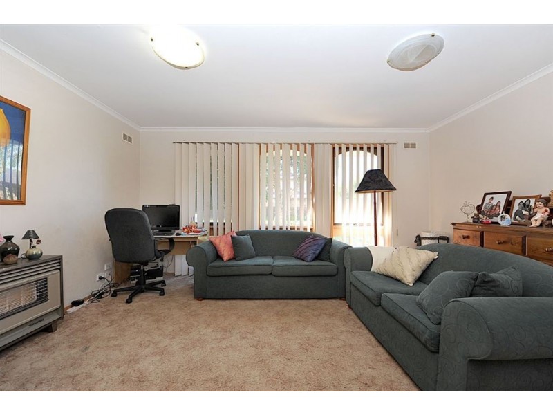 28 Elisdon Drive, Seaford VIC 3198