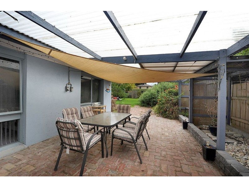 14 Elliott Street, Seaford VIC 3198