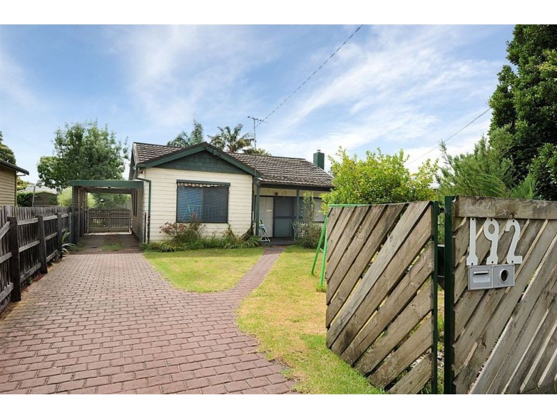 192 Frankston-Dandenong Road, Seaford VIC 3198