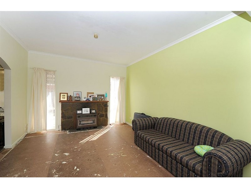 111 Rosslyn Avenue, Seaford VIC 3198